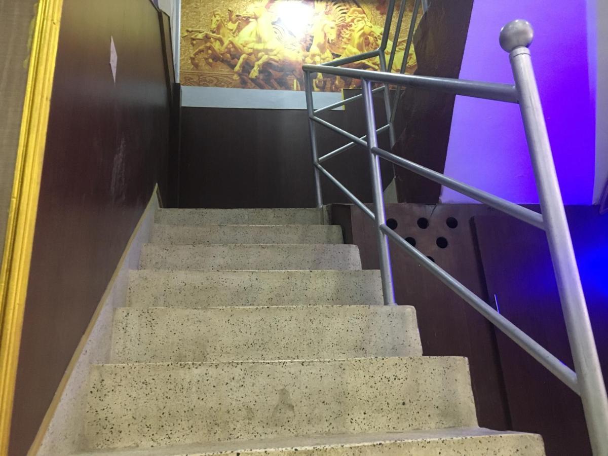 Hotel Plumeria Inn Katmandu Dış mekan fotoğraf
